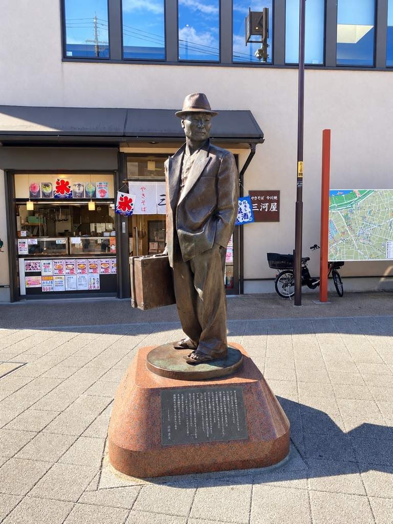 Tora-san statue in front of Keisei Shibamata Station